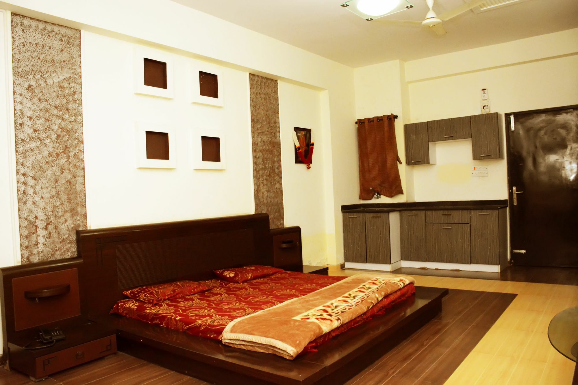 Sai Sharnam Serviced Apartments Shirdi Exterior photo