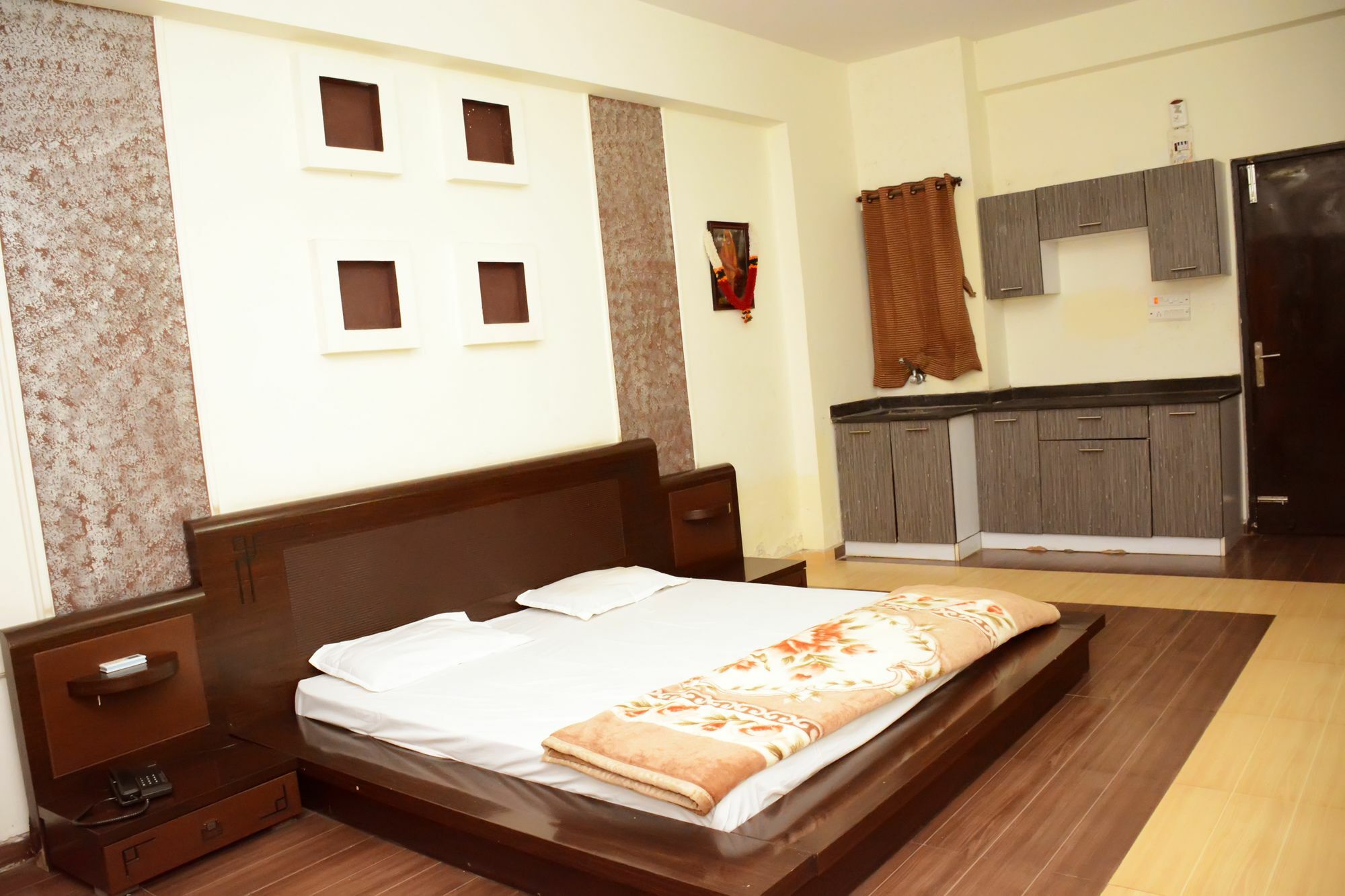 Sai Sharnam Serviced Apartments Shirdi Exterior photo